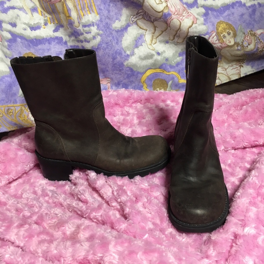 Tommy Hilfiger brown leather boots moto ankle zip